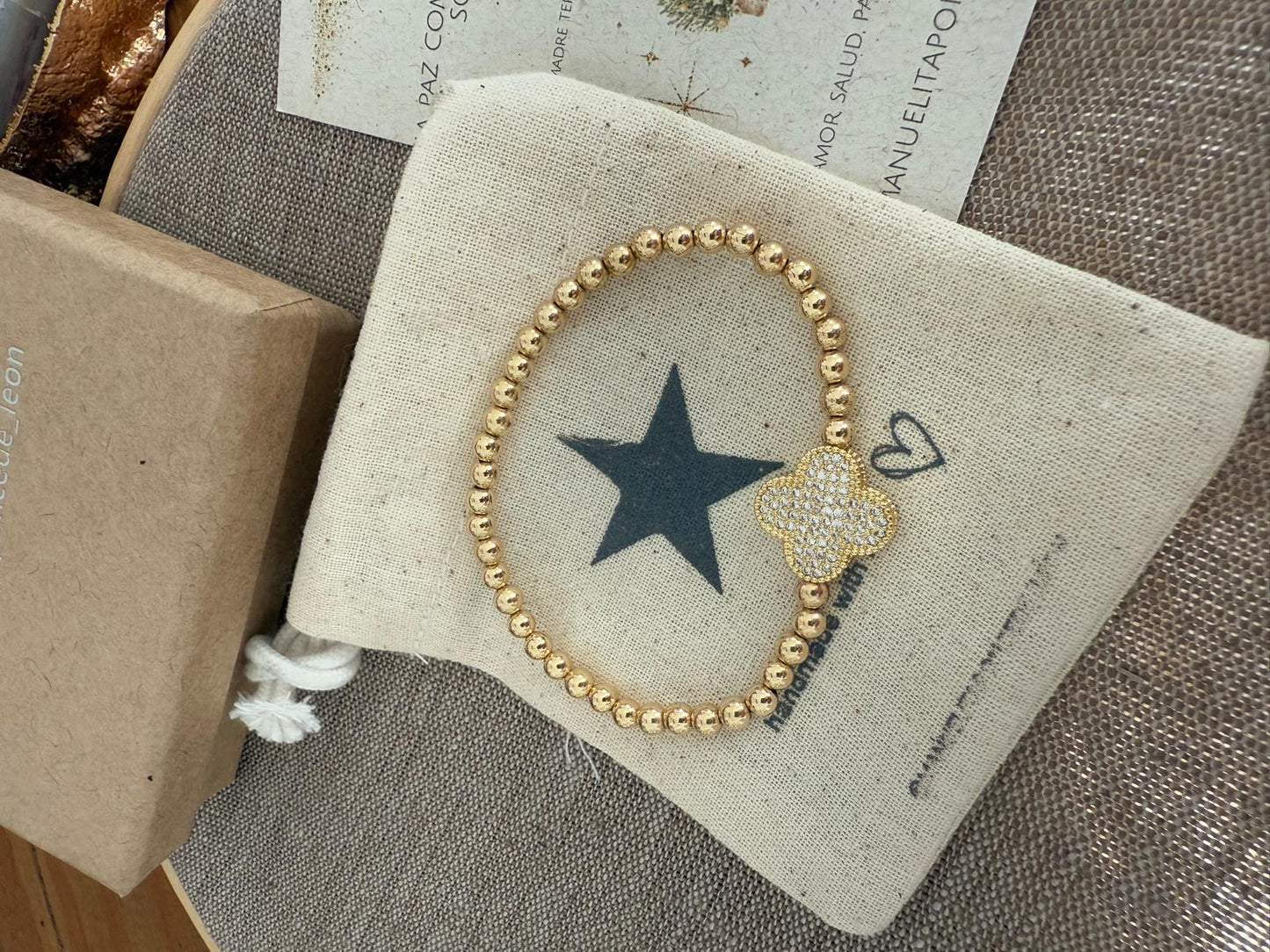 PRE ORDEN Pulsera Goldfilled con Dije Trébol Plata con Baño