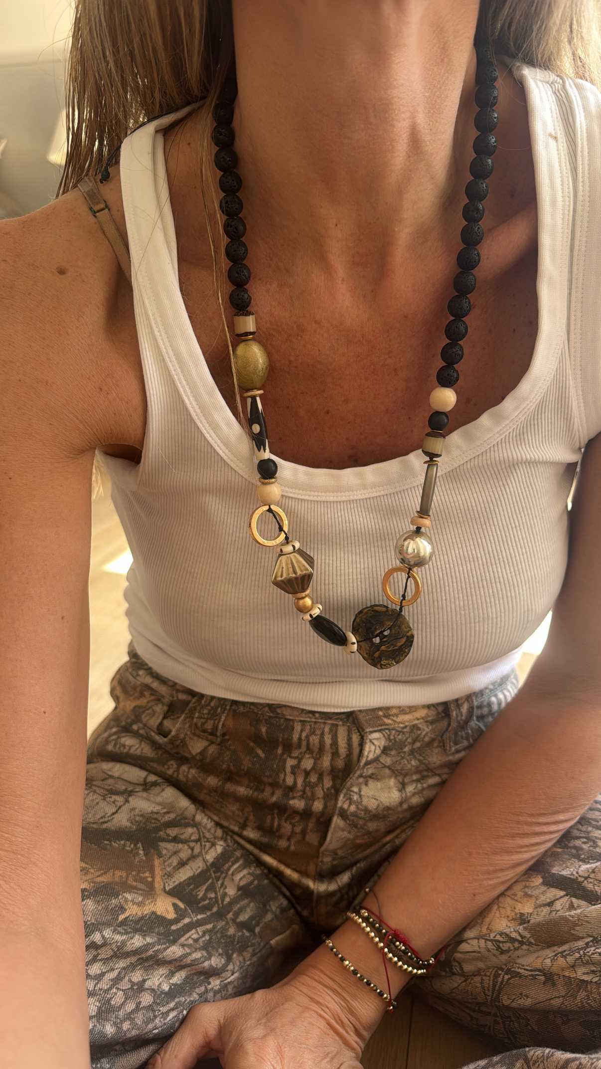 Collar INCI  PRE ORDEN