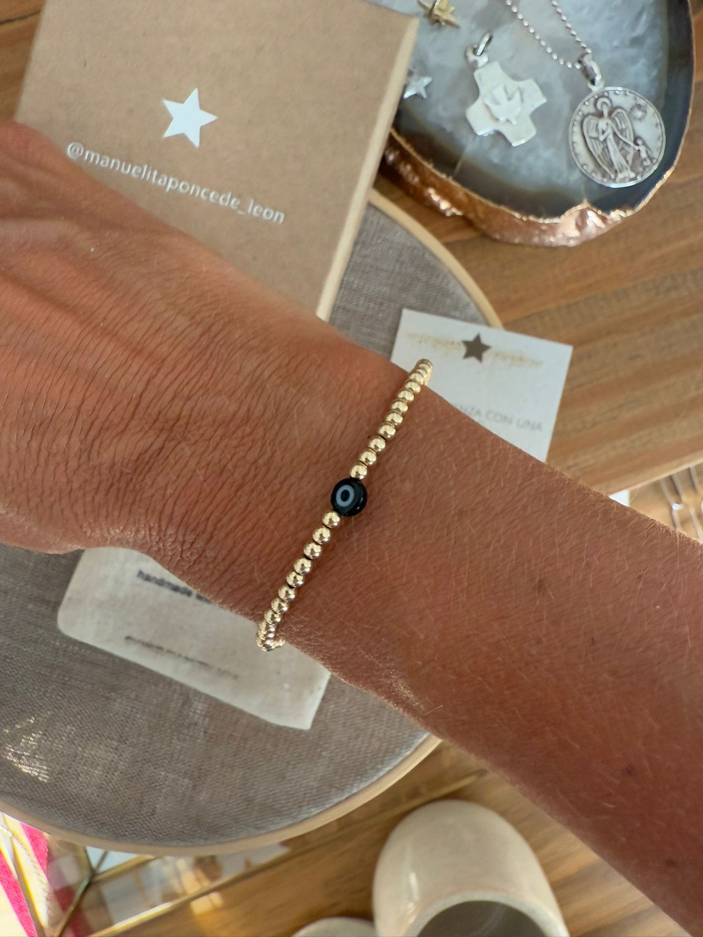 Pulsera en Goldfilled con Ojito Turco Negro