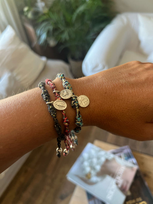 Pulseras con Dije Religioso a Elección